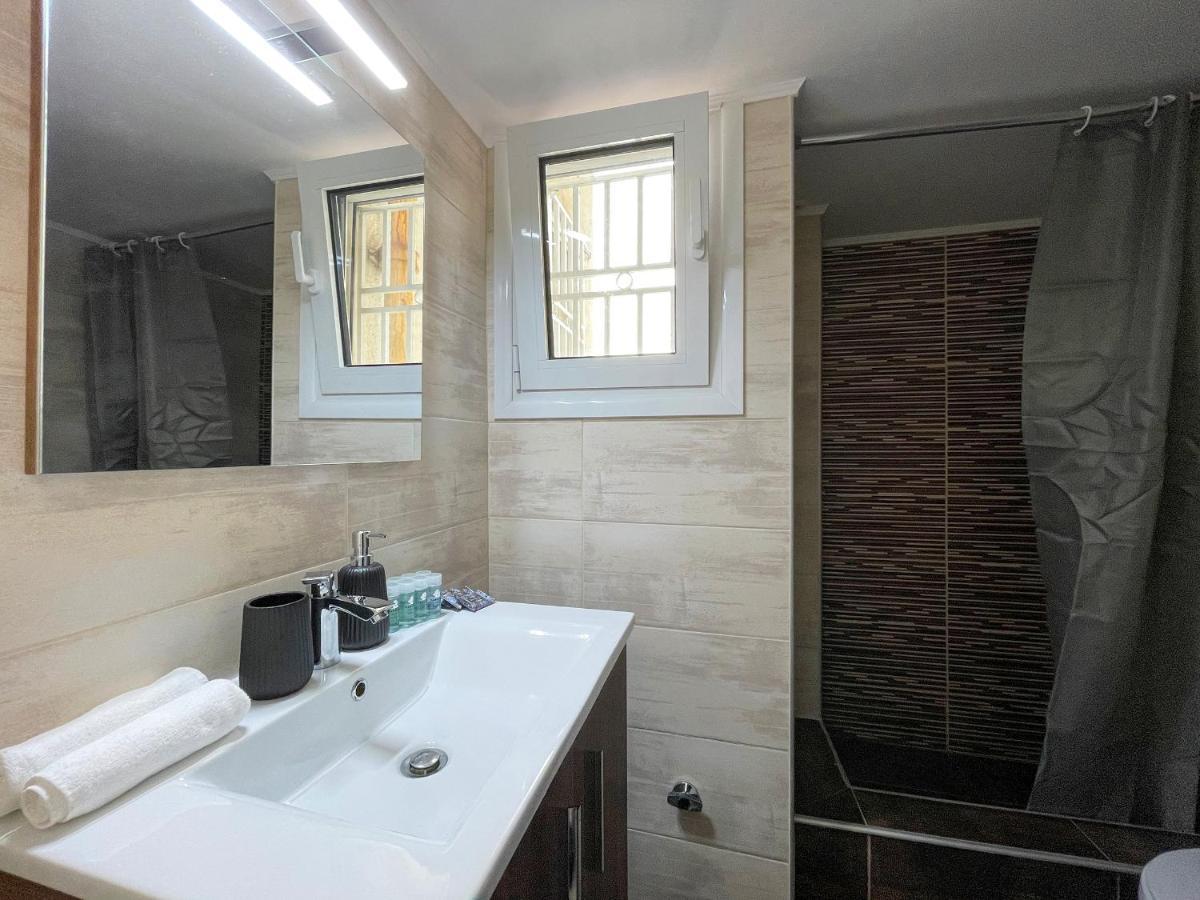 Riankour Central 90Sqm Apt In Panormou Athén Kültér fotó
